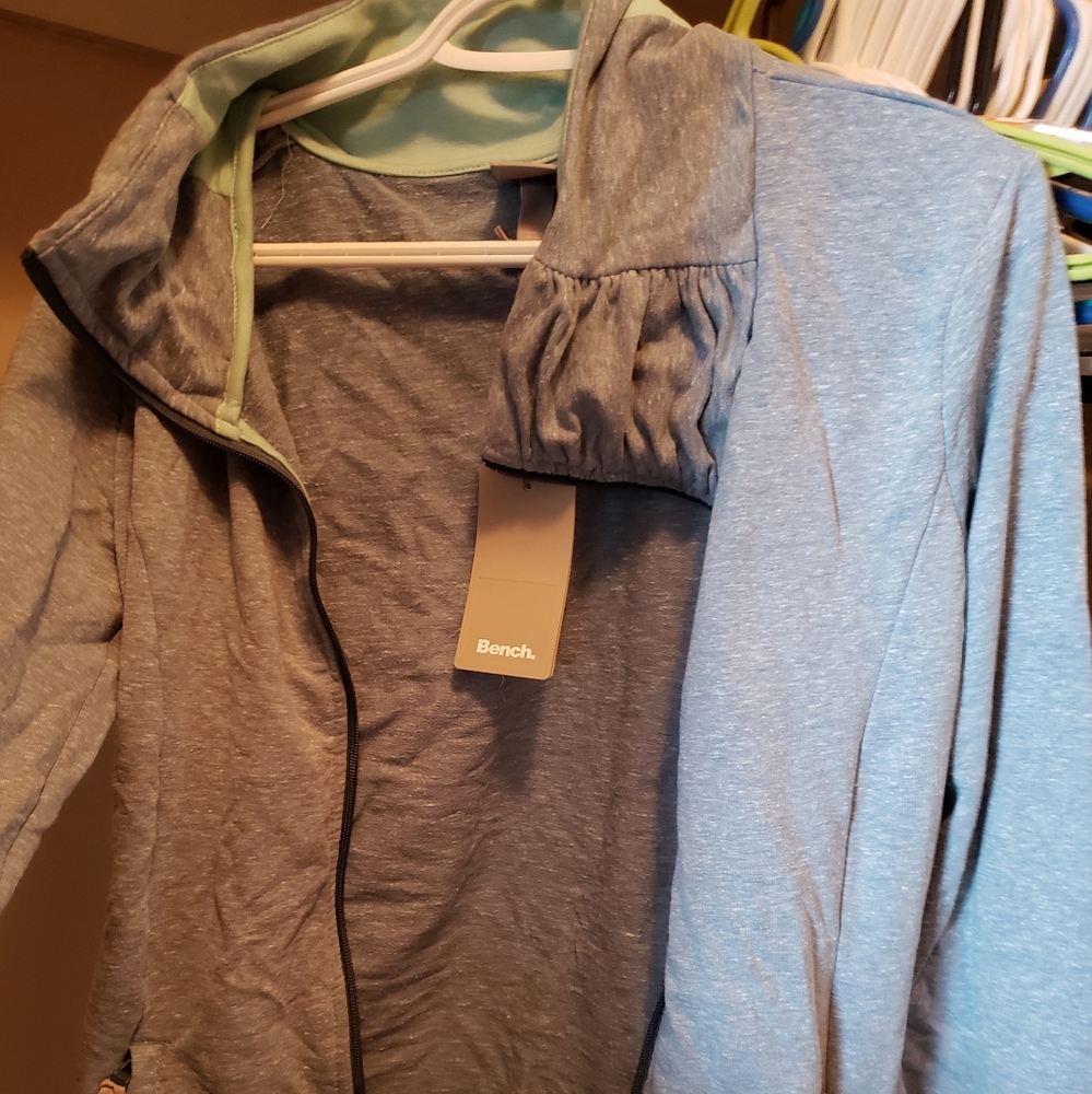 Bench sweater